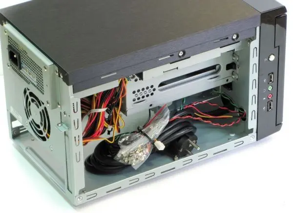 Boîtier Micro Tour 2 Baies Externe Hot swap (1).webp